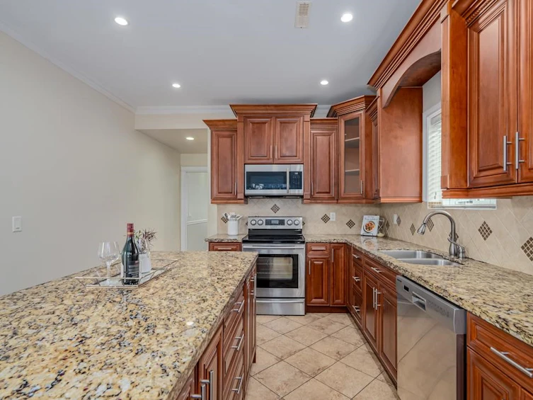 2371 Bedford Place, Abbotsford, BC, V2T 4A4 - 13