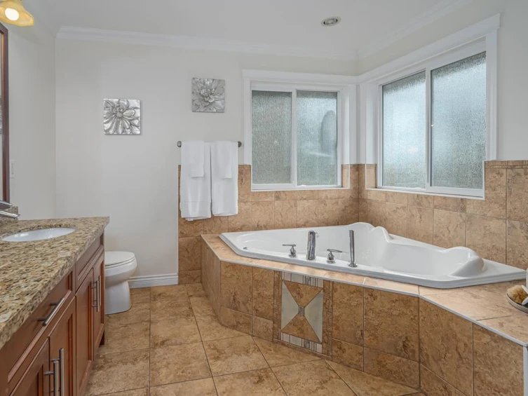 2371 Bedford Place, Abbotsford, BC, V2T 4A4 - 26