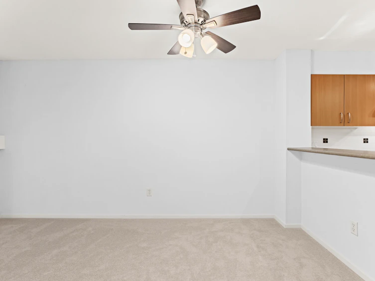 324-801 Klahanie Drive, Port Moody, BC, V3H 5K4 - 9