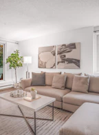906 9541 Erickson Drive