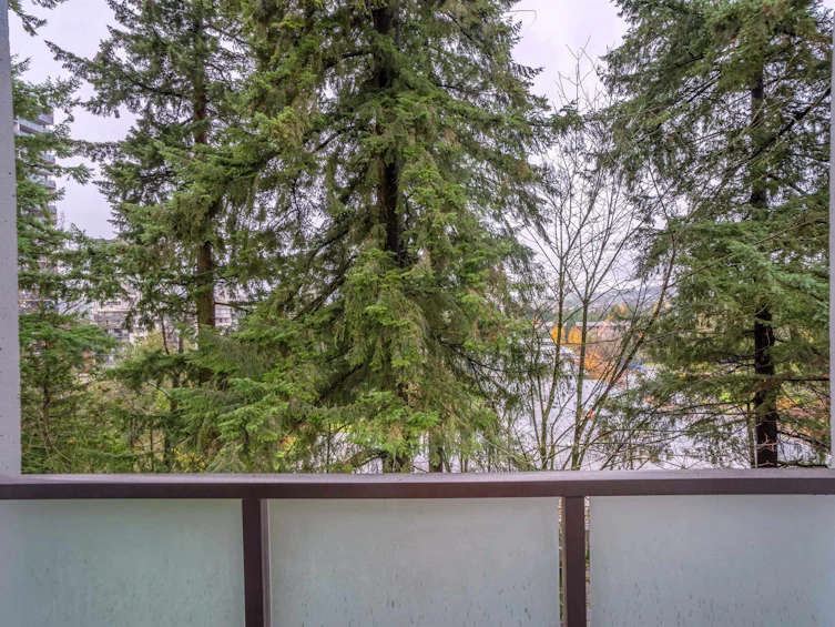 906-9541 Erickson Drive, Burnaby, BC, V3J 7N8 - 17