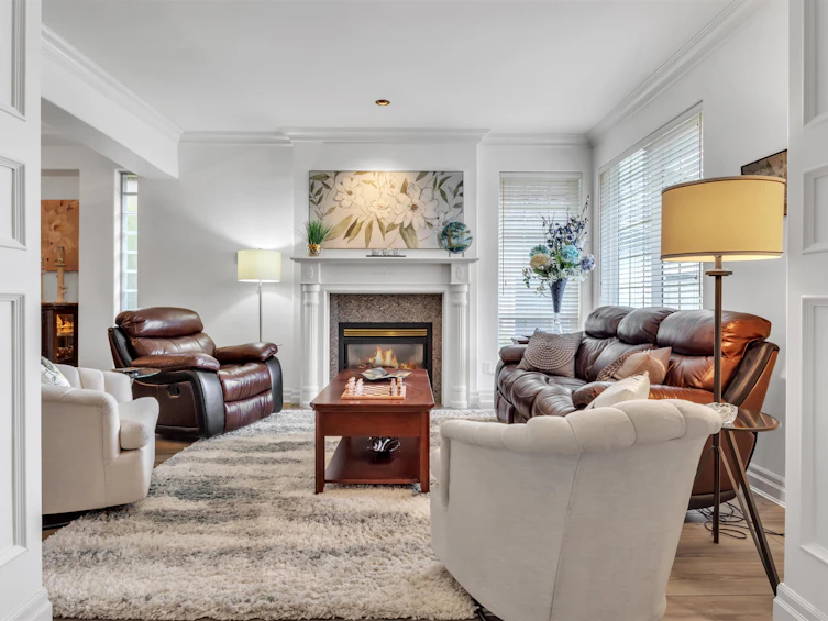 3903 Coachstone Way, Abbotsford, BC, V2S 8G6 - 3