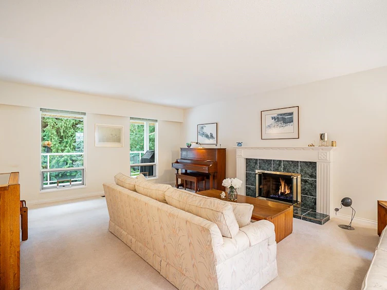 5199 Ranger Avenue, North Vancouver, BC, V7R 3M5 - 3