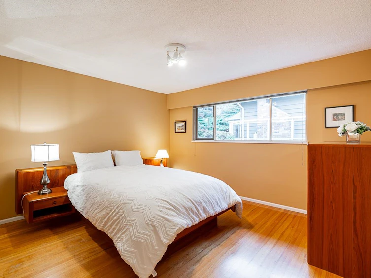 5199 Ranger Avenue, North Vancouver, BC, V7R 3M5 - 14