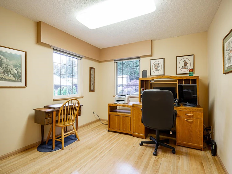 5199 Ranger Avenue, North Vancouver, BC, V7R 3M5 - 16