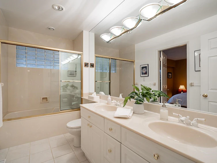 5199 Ranger Avenue, North Vancouver, BC, V7R 3M5 - 17