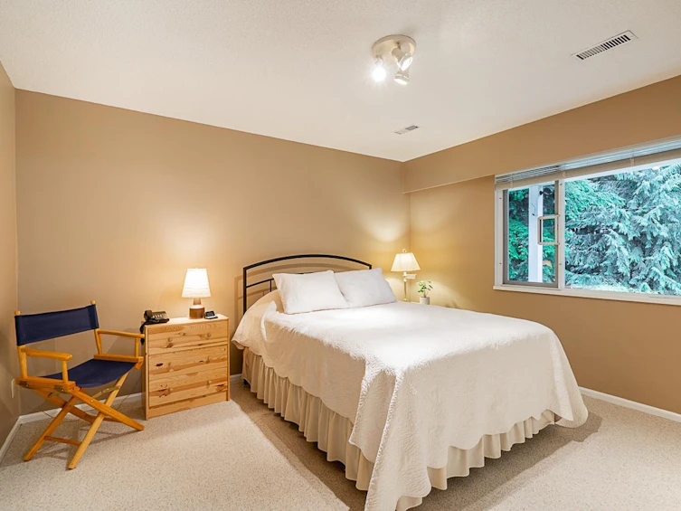 5199 Ranger Avenue, North Vancouver, BC, V7R 3M5 - 18
