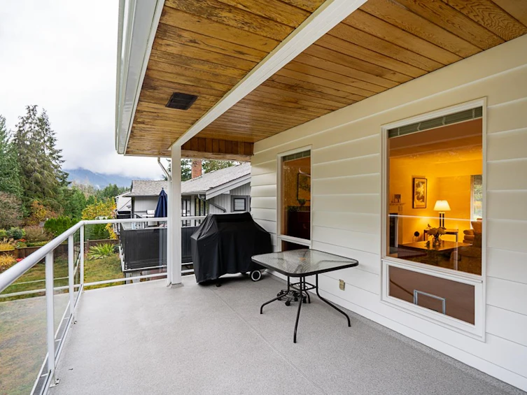 5199 Ranger Avenue, North Vancouver, BC, V7R 3M5 - 24