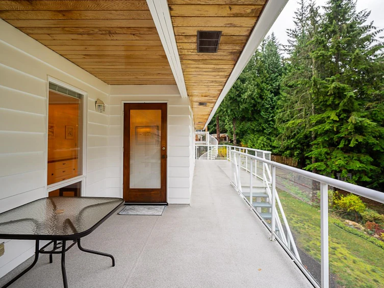 5199 Ranger Avenue, North Vancouver, BC, V7R 3M5 - 25