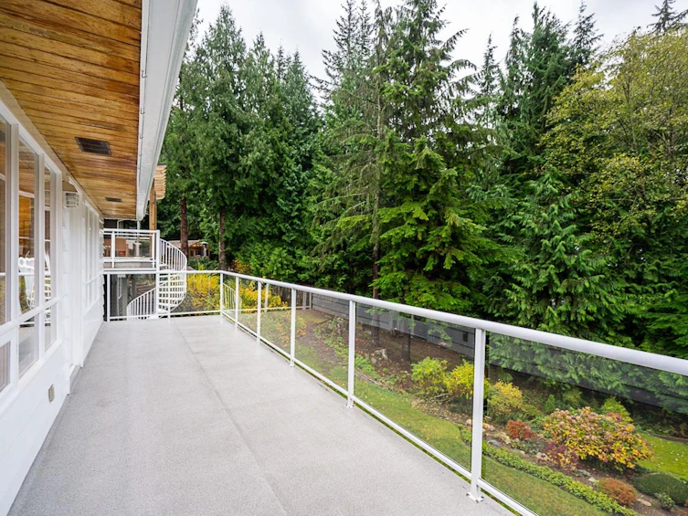 5199 Ranger Avenue, North Vancouver, BC, V7R 3M5 - 26