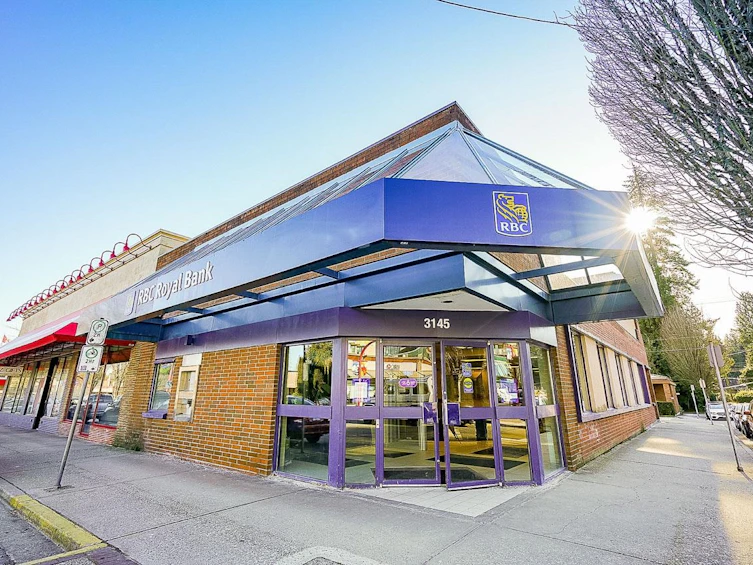 5199 Ranger Avenue, North Vancouver, BC, V7R 3M5 - 35
