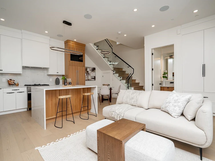 1-2260 E 25th Avenue, Vancouver, BC, V5N 2V8 - 10