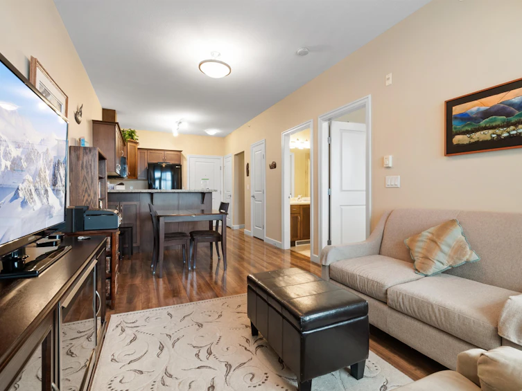 412-8531 Young Road, Chilliwack, BC, V2P 0E1 - 8