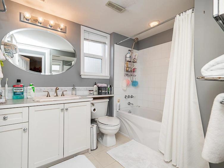 17838 100a Avenue, Surrey, BC, V4N 5C8 - 30