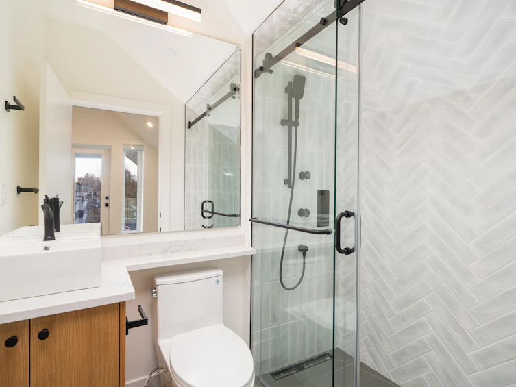2-2260 E 25th Avenue, Vancouver, BC, V5N 2V8 - 13