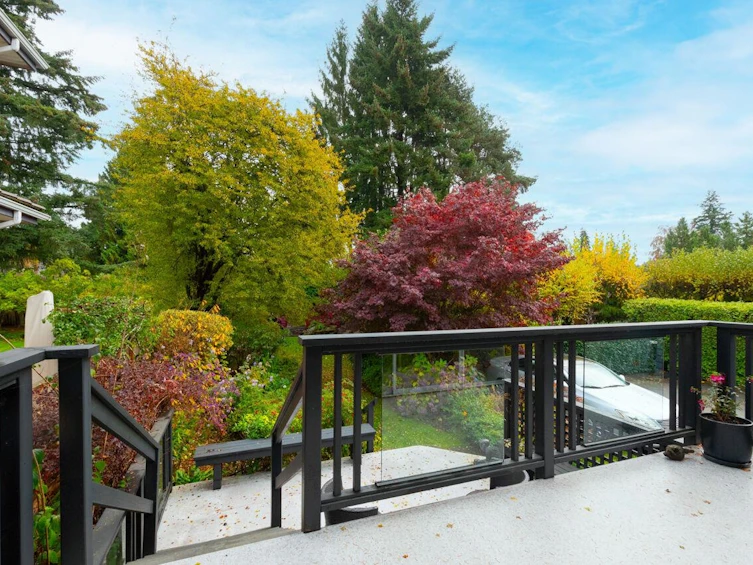 5584 Mackenzie Street, Vancouver, BC, V6N 1H2 - 7