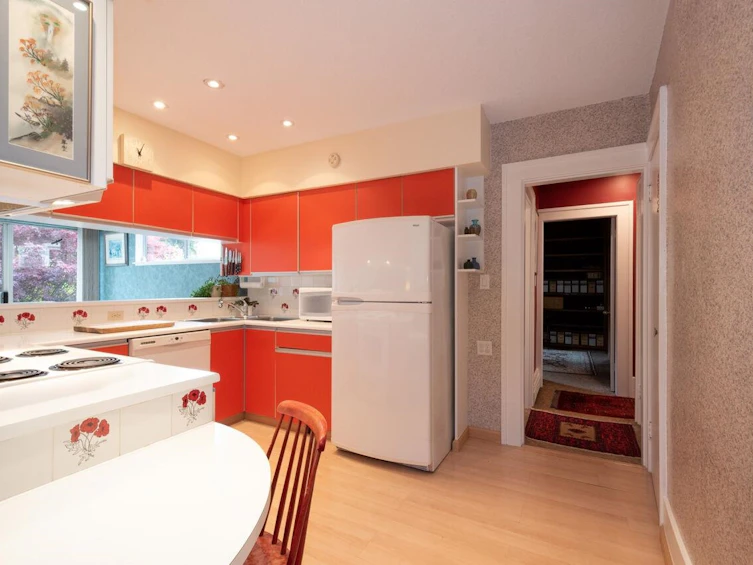 5584 Mackenzie Street, Vancouver, BC, V6N 1H2 - 10
