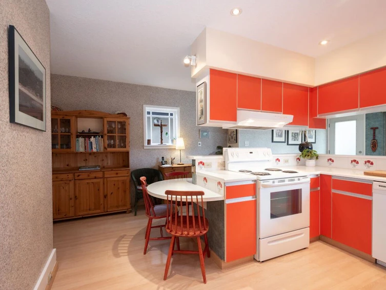 5584 Mackenzie Street, Vancouver, BC, V6N 1H2 - 11