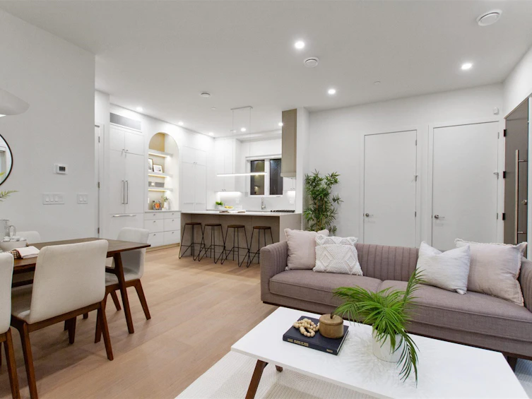 1-2320 Grant Street, Vancouver, BC, V5L 2Z9 - 5