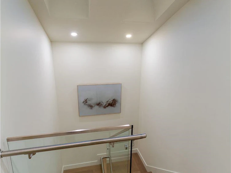 1-2320 Grant Street, Vancouver, BC, V5L 2Z9 - 12