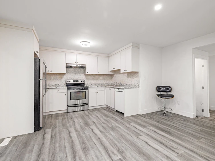 805 Poirier Street, Coquitlam, BC, V3J 7H8 - 27