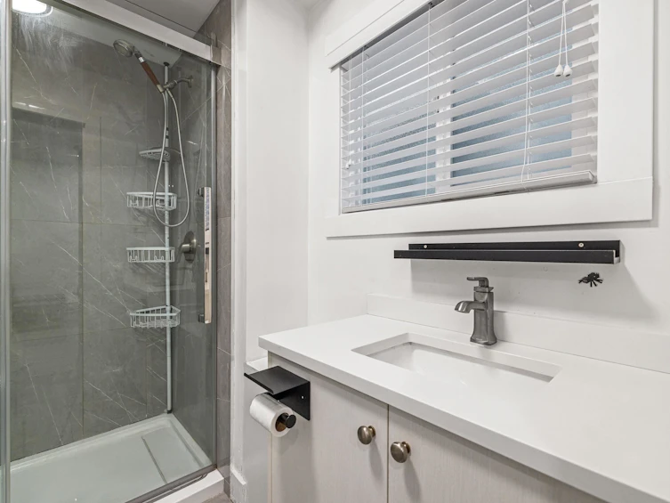 805 Poirier Street, Coquitlam, BC, V3J 7H8 - 29