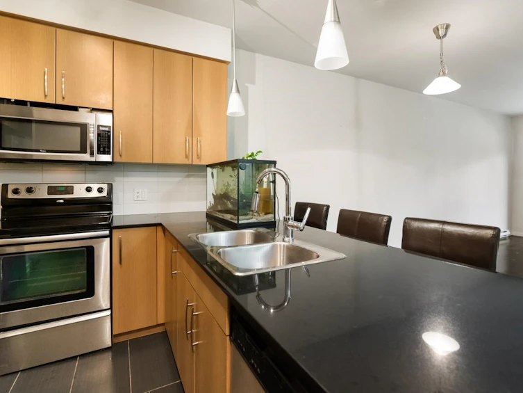 203-22290 North Avenue, Maple Ridge, BC, V2X 8Z8 - 4
