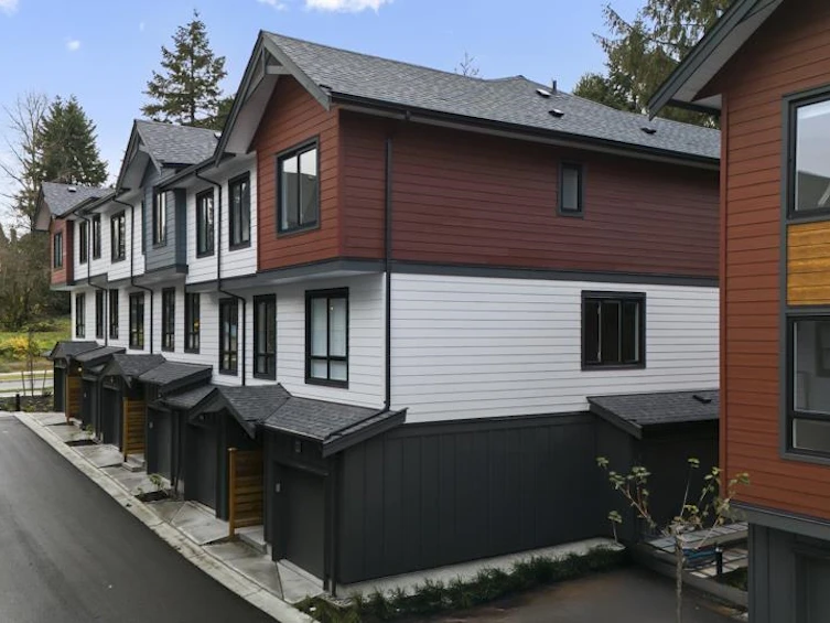 12-10527 155 Street, Surrey, BC, V3R 4K1 - 2