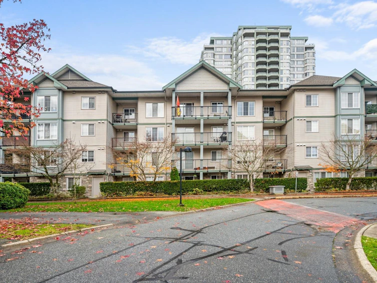 401-14859 100 Avenue, Surrey, BC, V3R 2V5 - 2