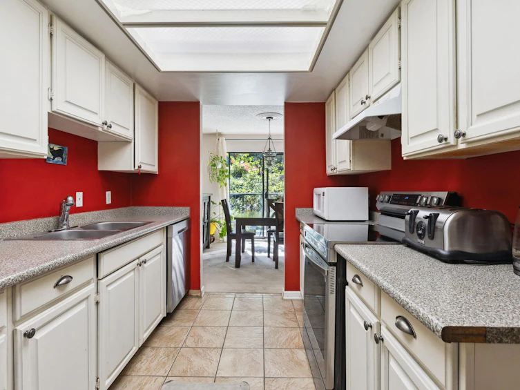 3394 William Avenue, North Vancouver, BC, V7K 2Z6 - 11