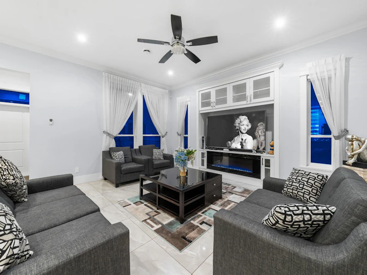 6637 121a Street, Surrey, BC, V3W 0H8 - 11