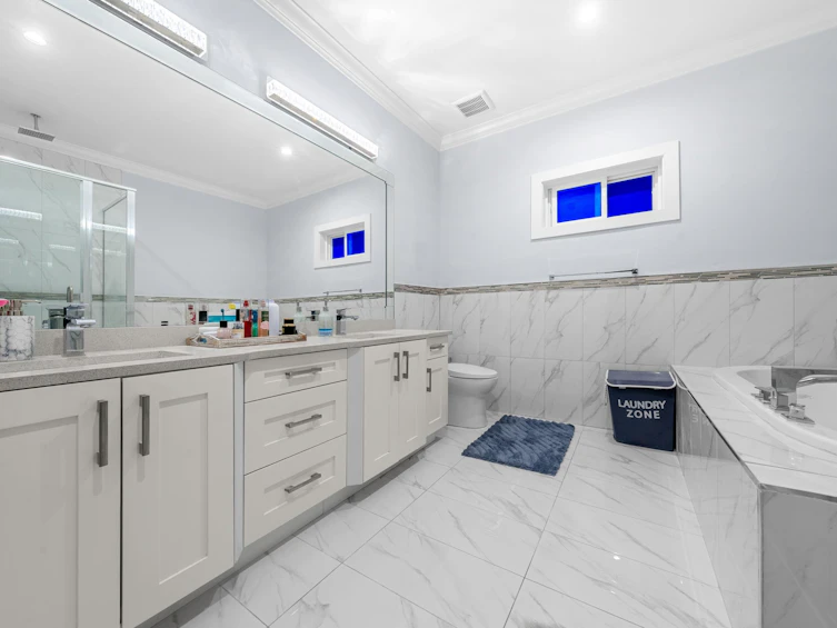 6637 121a Street, Surrey, BC, V3W 0H8 - 25