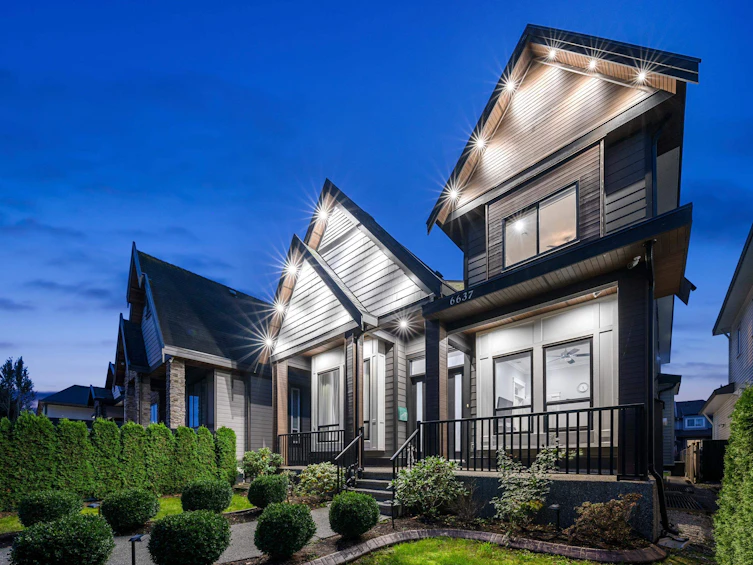 6637 121a Street, Surrey, BC, V3W 0H8 - 35