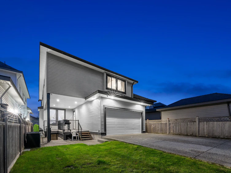 6637 121a Street, Surrey, BC, V3W 0H8 - 39