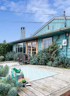 639 Gibsons Way