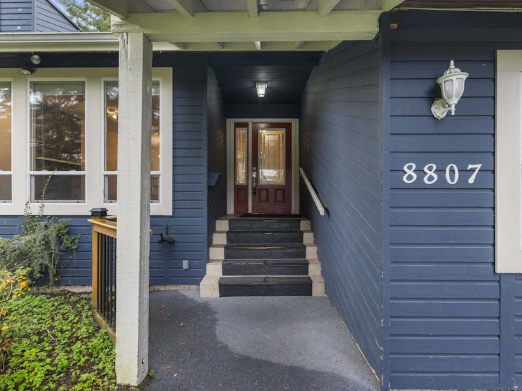 8807 Gay Street, Langley, BC, V1M 2S6 - 2