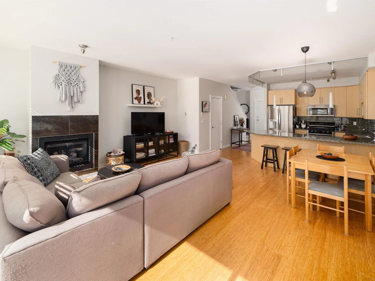 205-6111 London Road, Richmond, BC, V7E 3S3 - 26