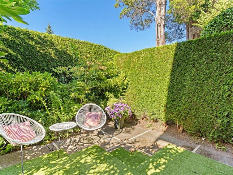 676 W 26th Avenue, Vancouver, BC, V5Z 4H6 - 11