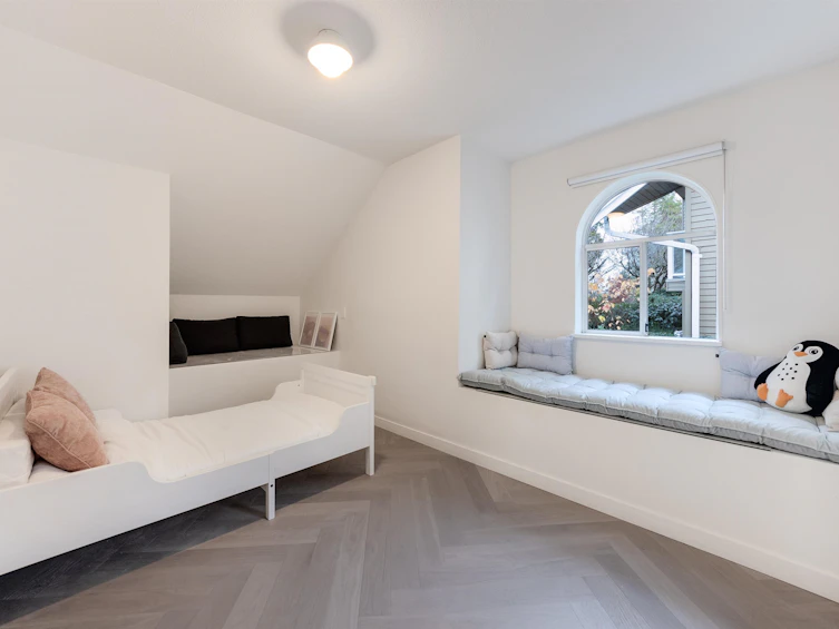 676 W 26th Avenue, Vancouver, BC, V5Z 4H6 - 39