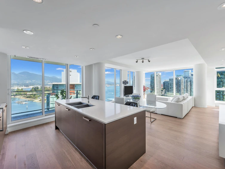 2302-1499 W Pender Street, Vancouver, BC, V6G 0A7 - 2