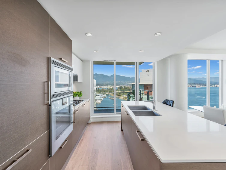 2302-1499 W Pender Street, Vancouver, BC, V6G 0A7 - 3