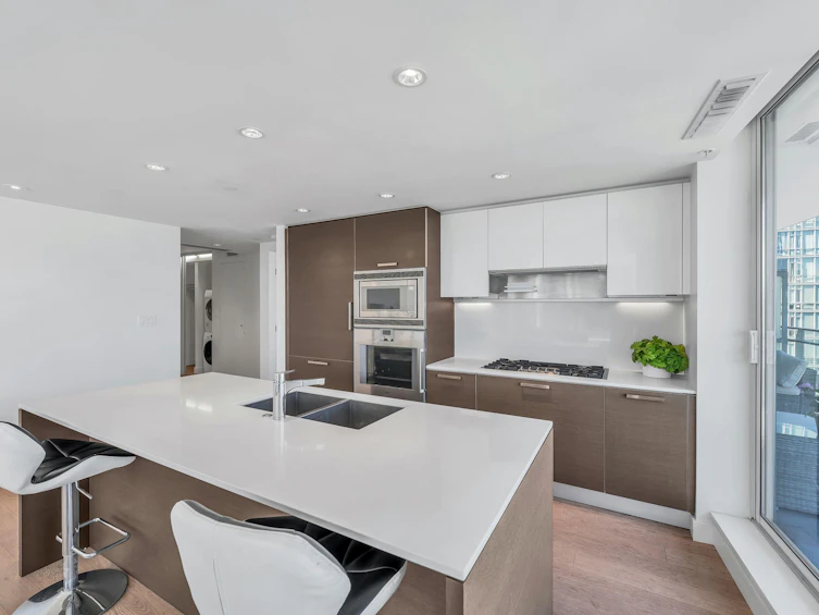 2302-1499 W Pender Street, Vancouver, BC, V6G 0A7 - 6