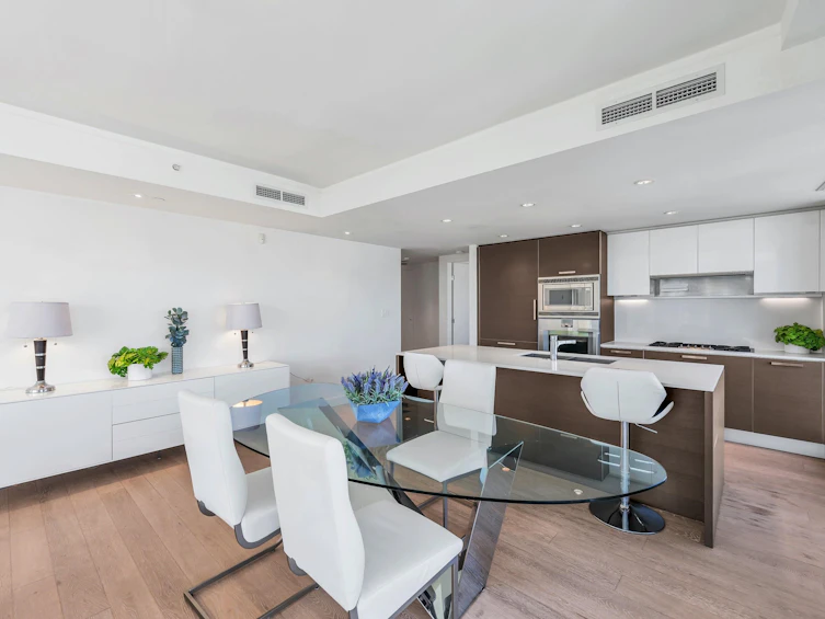 2302-1499 W Pender Street, Vancouver, BC, V6G 0A7 - 17