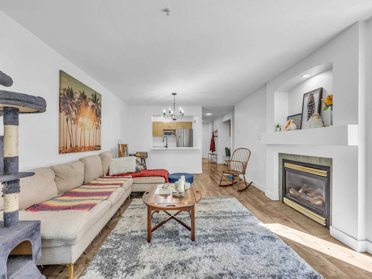 310-15220 Guildford Drive, Surrey, BC, V3R 0Y6 - 10