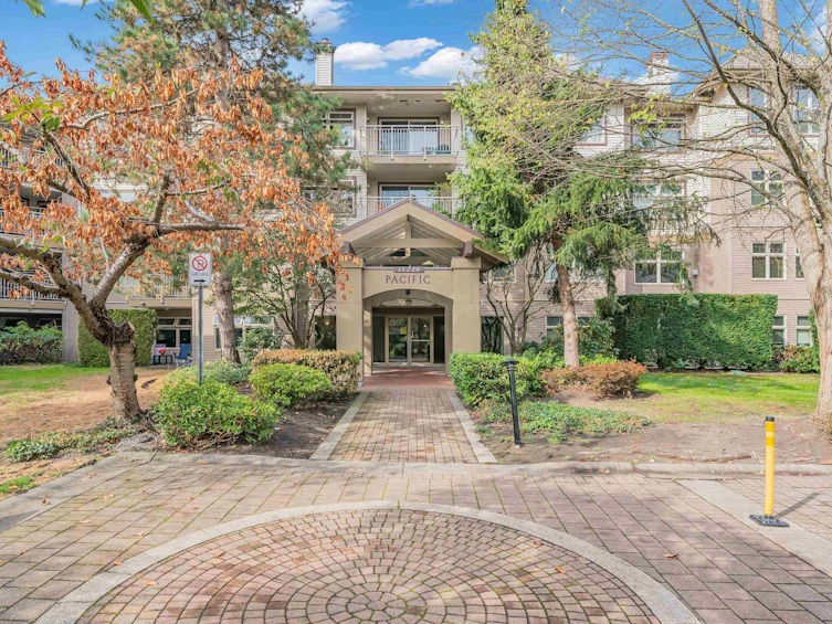 310-15220 Guildford Drive, Surrey, BC, V3R 0Y6 - 28