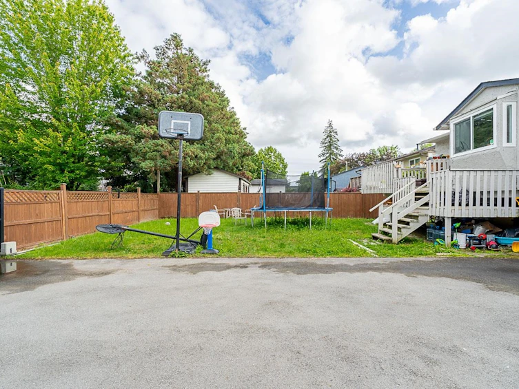 5884 184 Street, Surrey, BC, V3S 4N4 - 32