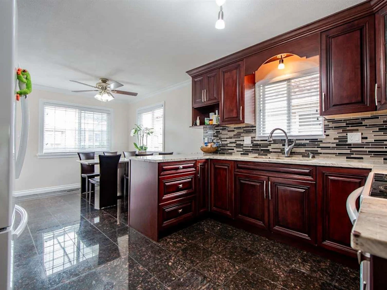 5756 St. Margarets Street, Vancouver, BC, V5R 3H5 - 3