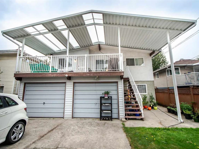 5756 St. Margarets Street, Vancouver, BC, V5R 3H5 - 8