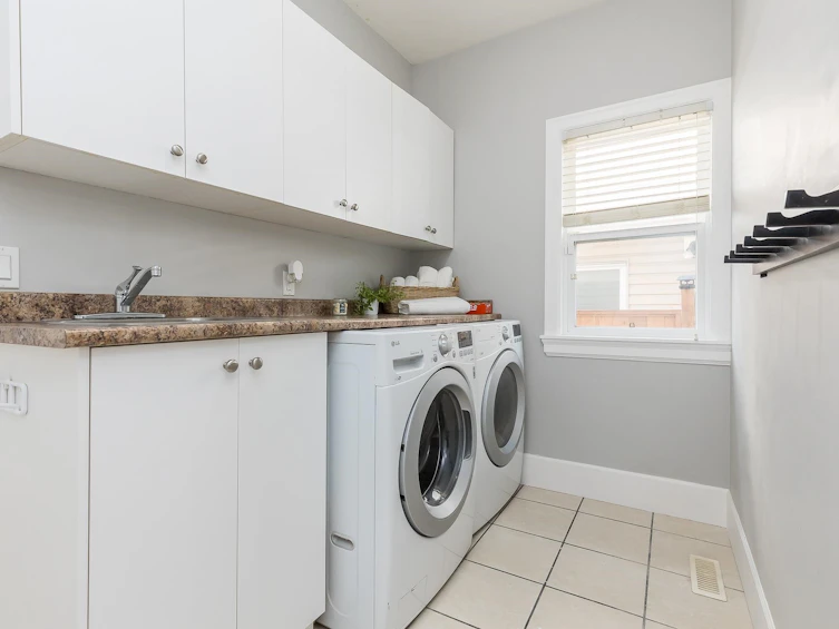 8746 208 Street, Langley, BC, V1M 2Y3 - 28