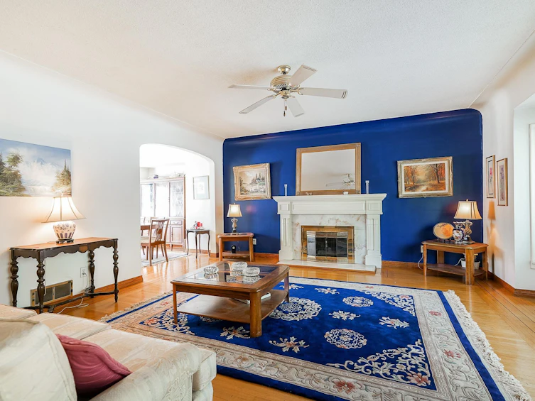 7232 Granville Street, Vancouver, BC, V6P 4X9 - 2